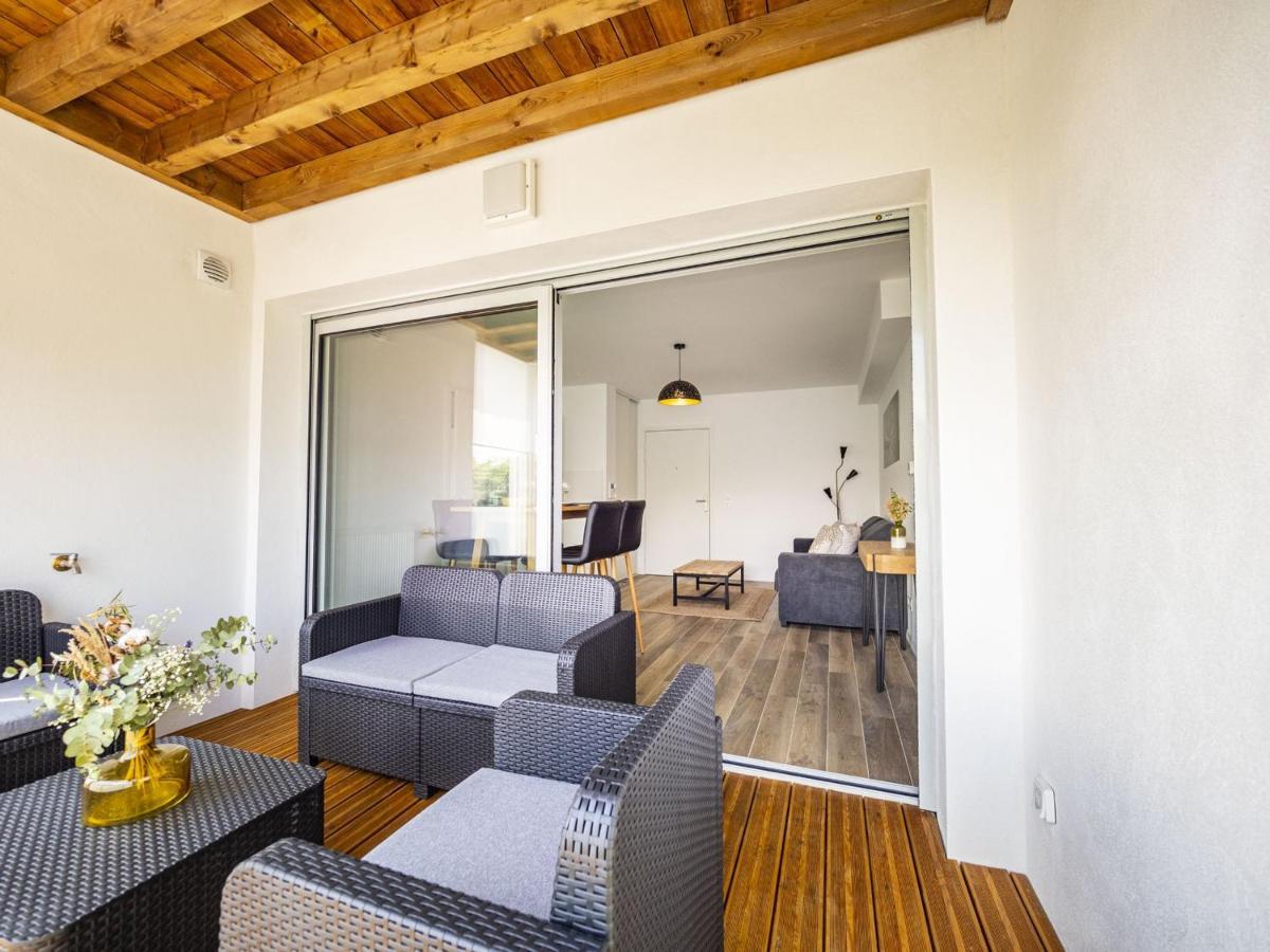Appartement 4* Au Coeur De St-Jean-De-Luz Avec Terrasse Et Parking, A 5 Min De La Plage - Fr-1-239-522 Saint-Jean-de-Luz Exterior foto